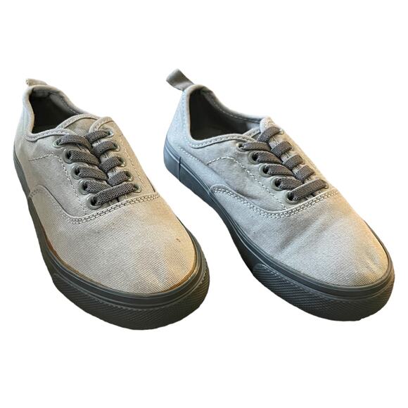 Old Navy Gray No Tie Slip On Shoes Size 13 - Picture 2 of 9